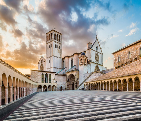 Tour Con Visita E Escursione A Assisi E Gubbio Con Noleggio Con