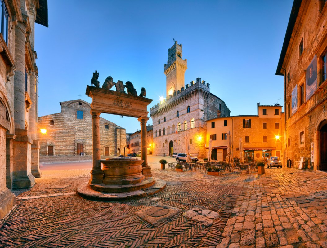 Tuscany day tour in Cortona and Montepulciano with private car